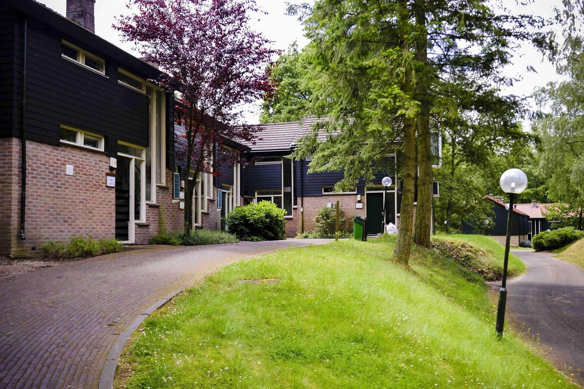 Fletcher Hotel Restaurant De Wipselberg-Veluwe Beekbergen Exterior photo